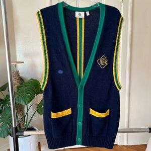 Banana Republic Athletics oversized collegiate sweater vest size XS